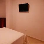 Edificio 1º Linea De Playa, En Paseo Maritimo De Torrevieja, Alicante, Costa Blanca * トレビエハ