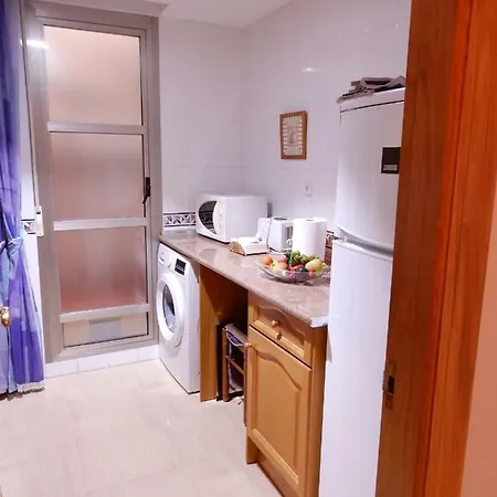 Edificio 1º Linea De Playa, En Paseo Maritimo De Torrevieja, Alicante, Costa Blanca Appartement