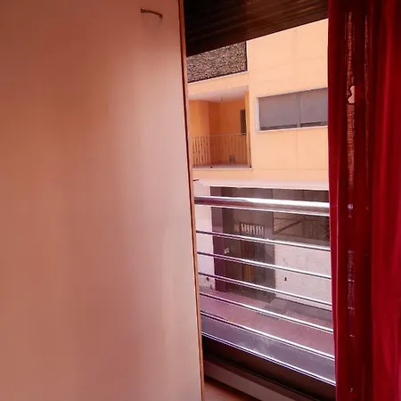 Edificio 1º Linea De Playa, En Paseo Maritimo De Torrevieja, Alicante, Costa Blanca * Τορεβιέχα