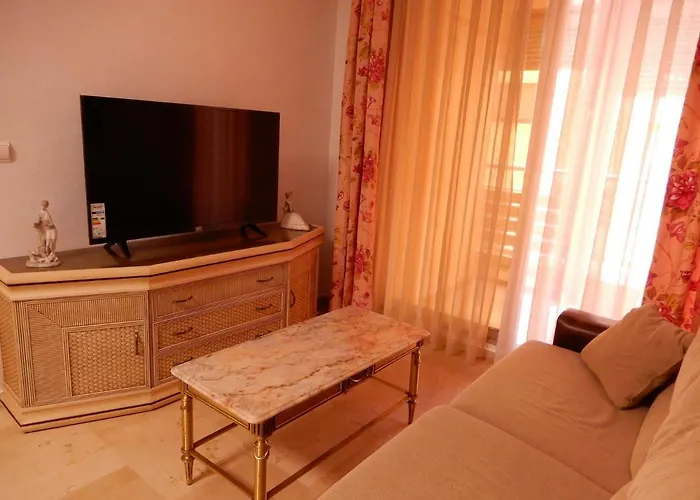 Апартаменты Edificio 1º Linea De Playa, En Paseo Maritimo De Torrevieja, Alicante, Costa Blanca *