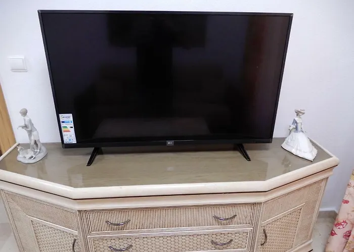 Апартаменты Edificio 1º Linea De Playa, En Paseo Maritimo De Torrevieja, Alicante, Costa Blanca *