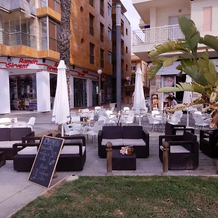 Edificio 1º Linea De Playa, En Paseo Maritimo De Torrevieja, Alicante, Costa Blanca