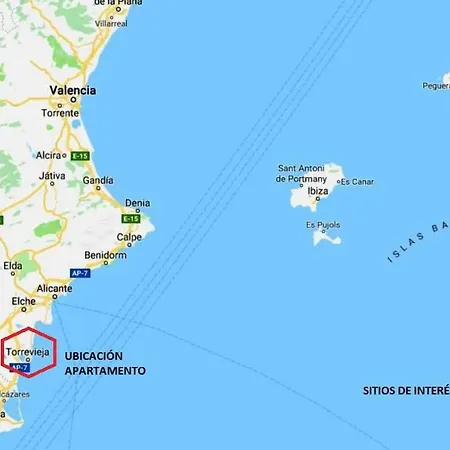 Edificio 1º Linea De Playa, En Paseo Maritimo De Torrevieja, Alicante, Costa Blanca * Torrevieja